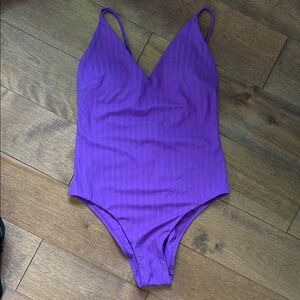 Lululemon Athletica Purple One Piece Swimsuit Ribbed Scoop Neck